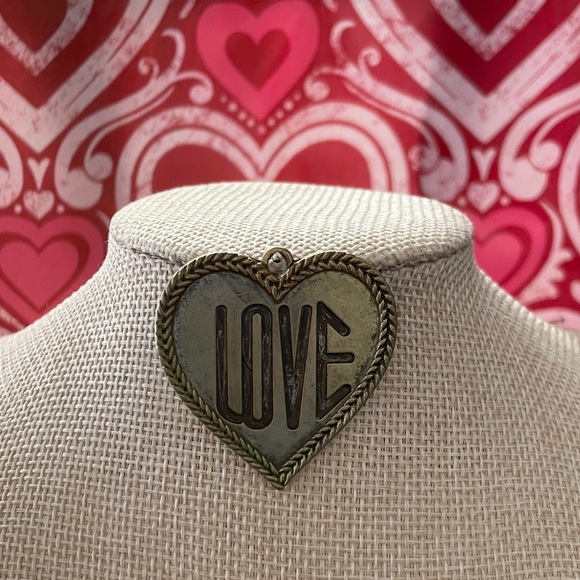 Jewelry - Vintage Brass Tone Textured Gold Heart Shaped “LOVE” Pendant